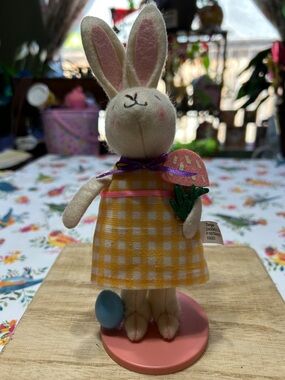 Spritz Easter Girl Bunny Dressed For The Celebration Holding a Mushroom NWT